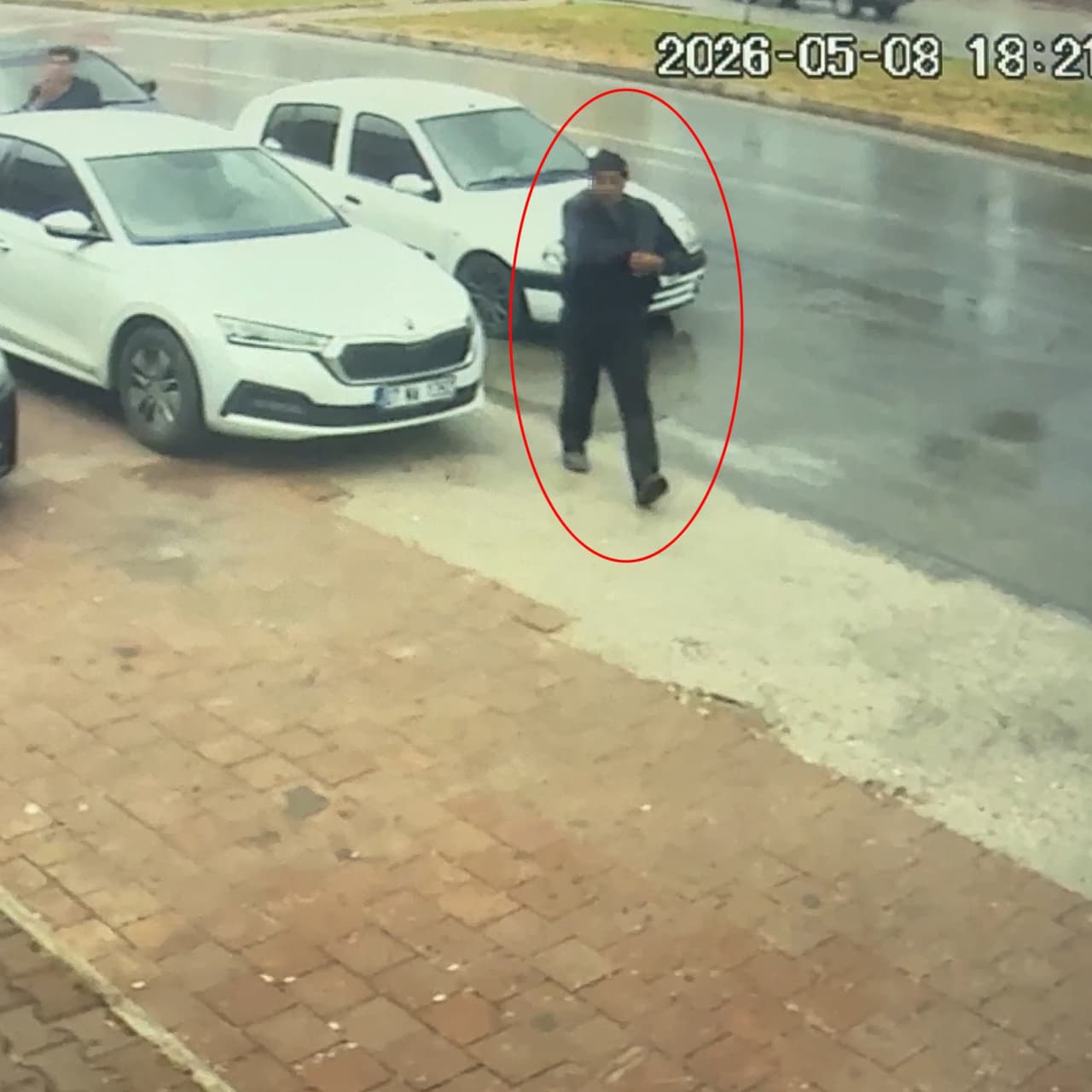 Antalya'da Dehşet Veren Olay: Amca, Yeğeni Amine Bozkurt'u Arsa Kavgası Yüzünden Öldürdü!