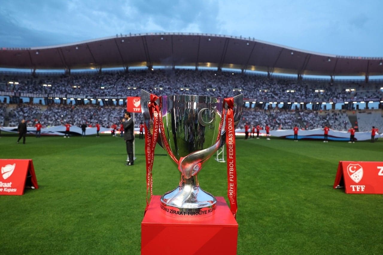 Konyaspor'dan Şok Karar! Stat Değişikliğine Flaş İtiraz: Taraftar İsyan Etti!